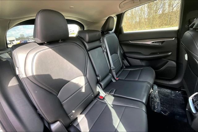 Used 2023 INFINITI QX50 Pure AWD/4WD image 27