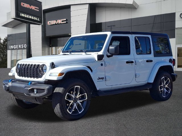 Used 2024 Jeep Wrangler Unlimited AWD/4WD image 32