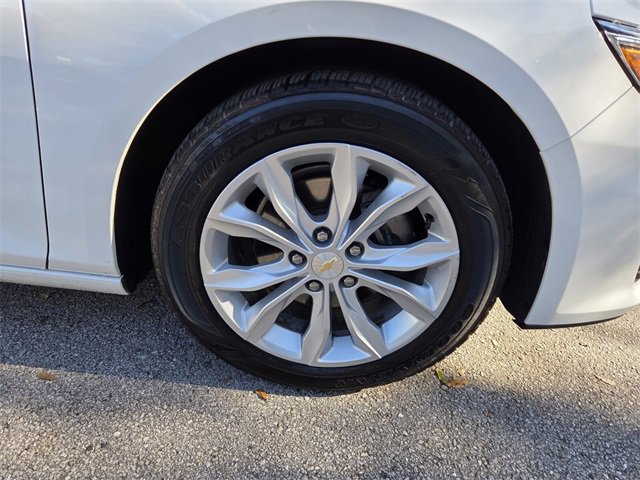 Used 2024 Chevrolet Malibu LT image 27