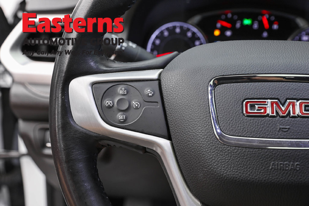 Used 2018 GMC Acadia SLT AWD/4WD image 16