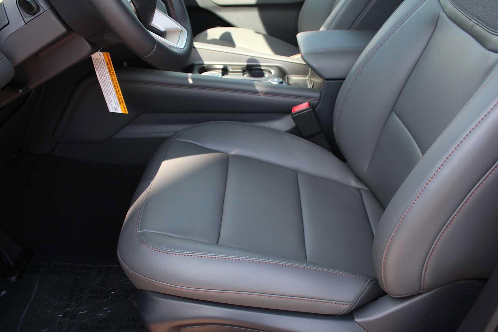New 2026 Ford Explorer Active w/ Active Comfort Package AWD/4WD image 30