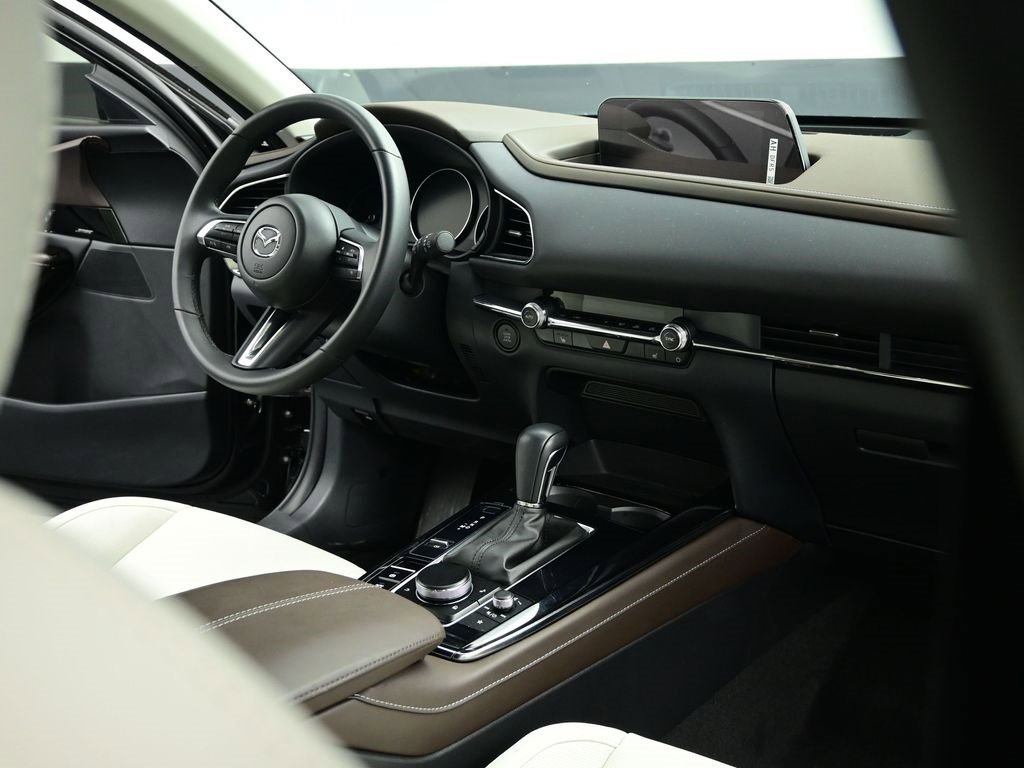 Certified 2025 MAZDA CX-30 AWD 2.5 S w/ Premium Package image 10
