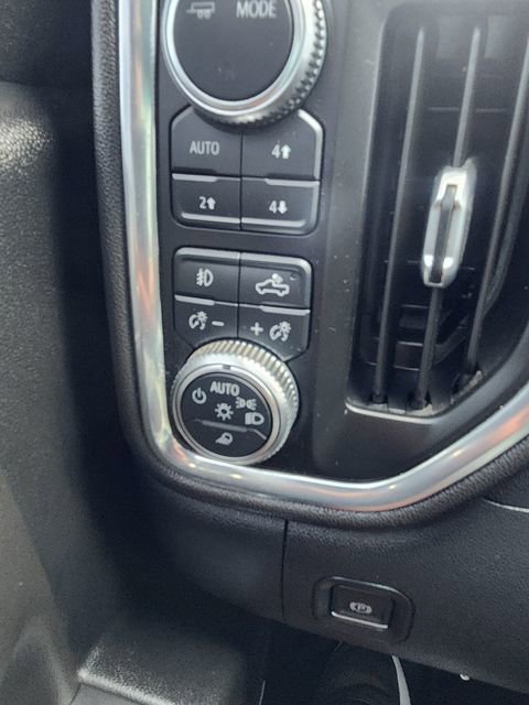 Used 2021 GMC Sierra 1500 AT4 w/ AT4 Premium Package AWD/4WD image 35