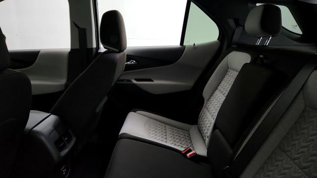 Used 2024 Chevrolet Equinox LS w/ LS Convenience Package image 18