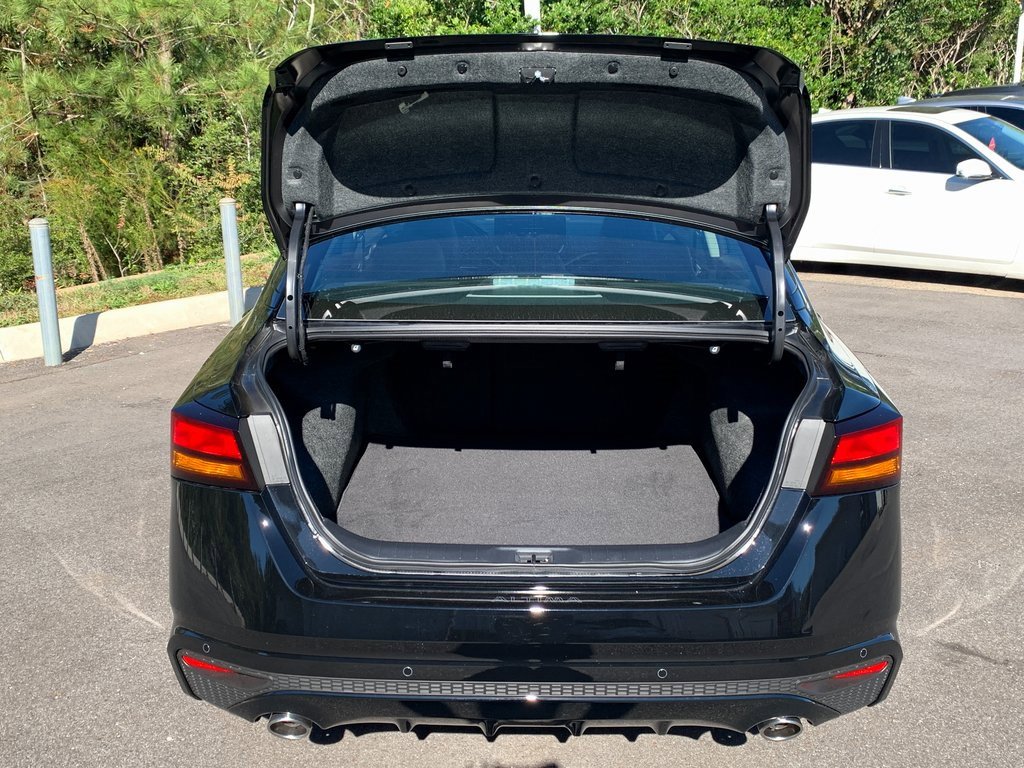 New 2025 Nissan Altima 2.5 SR image 5