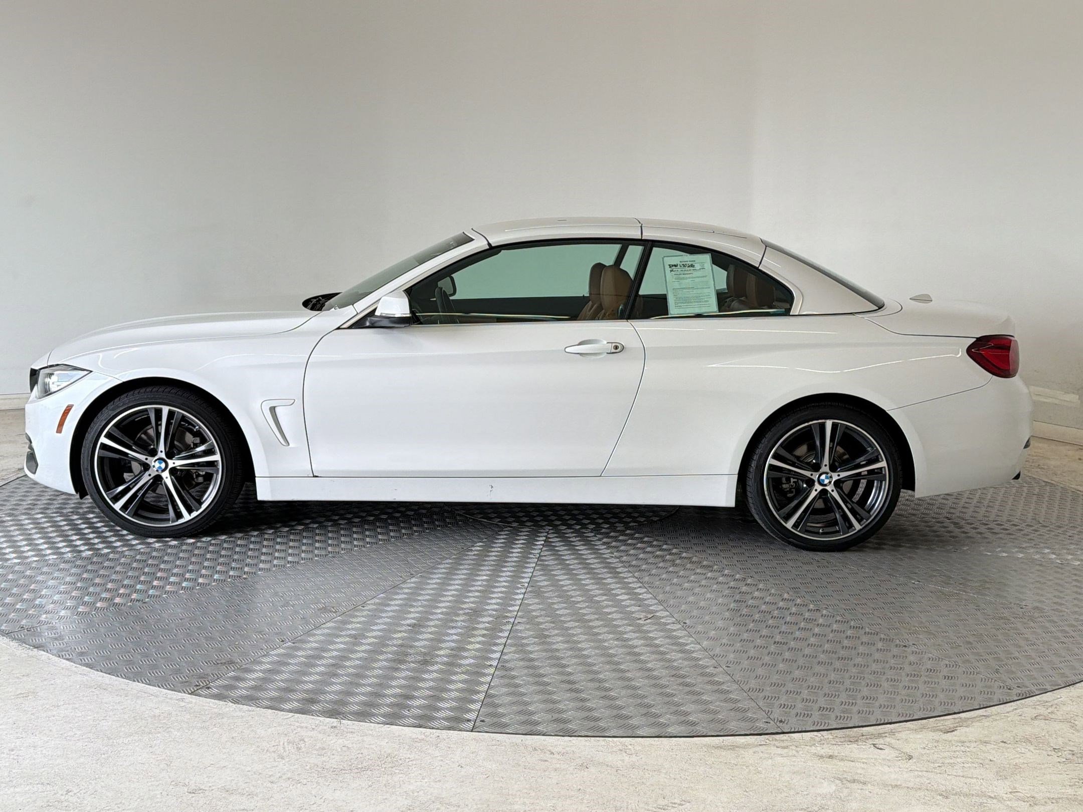 Used 2020 BMW 430i xDrive Convertible w/ Convenience Package AWD/4WD image 2