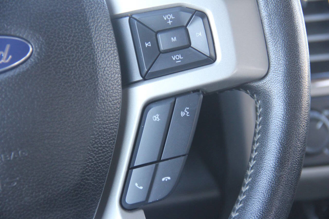 Used 2017 Ford F250 Lariat w/ Lariat Ultimate Package image 22