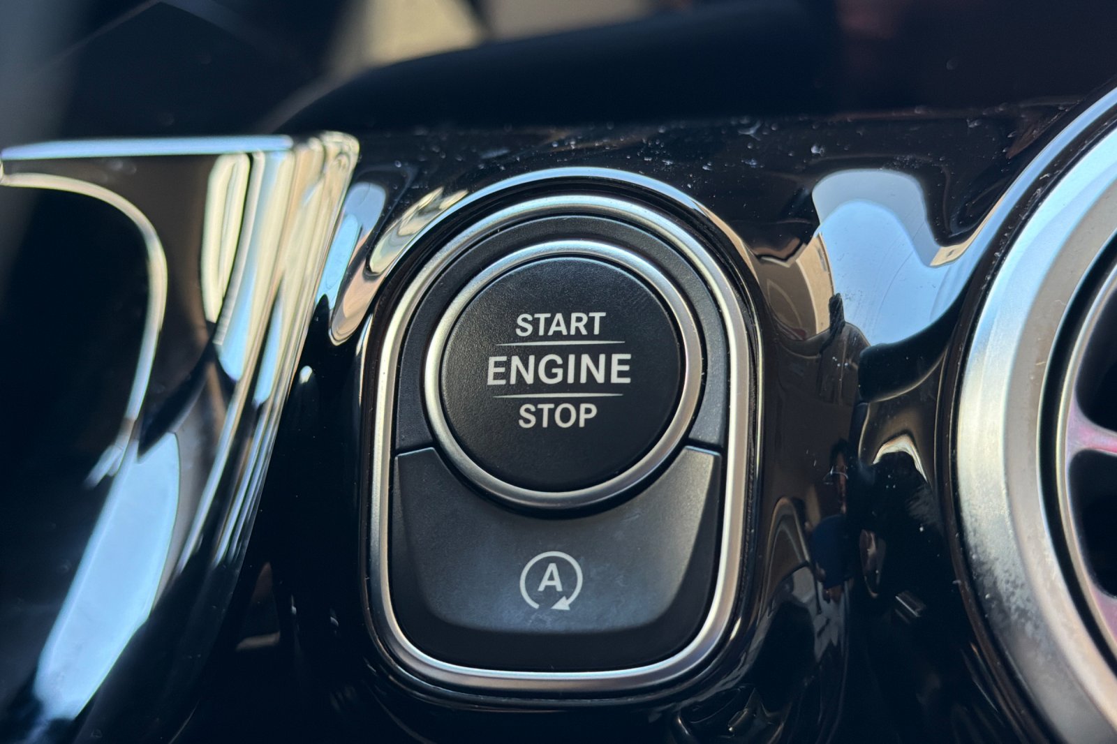Used 2021 Mercedes-Benz GLA 250 image 23