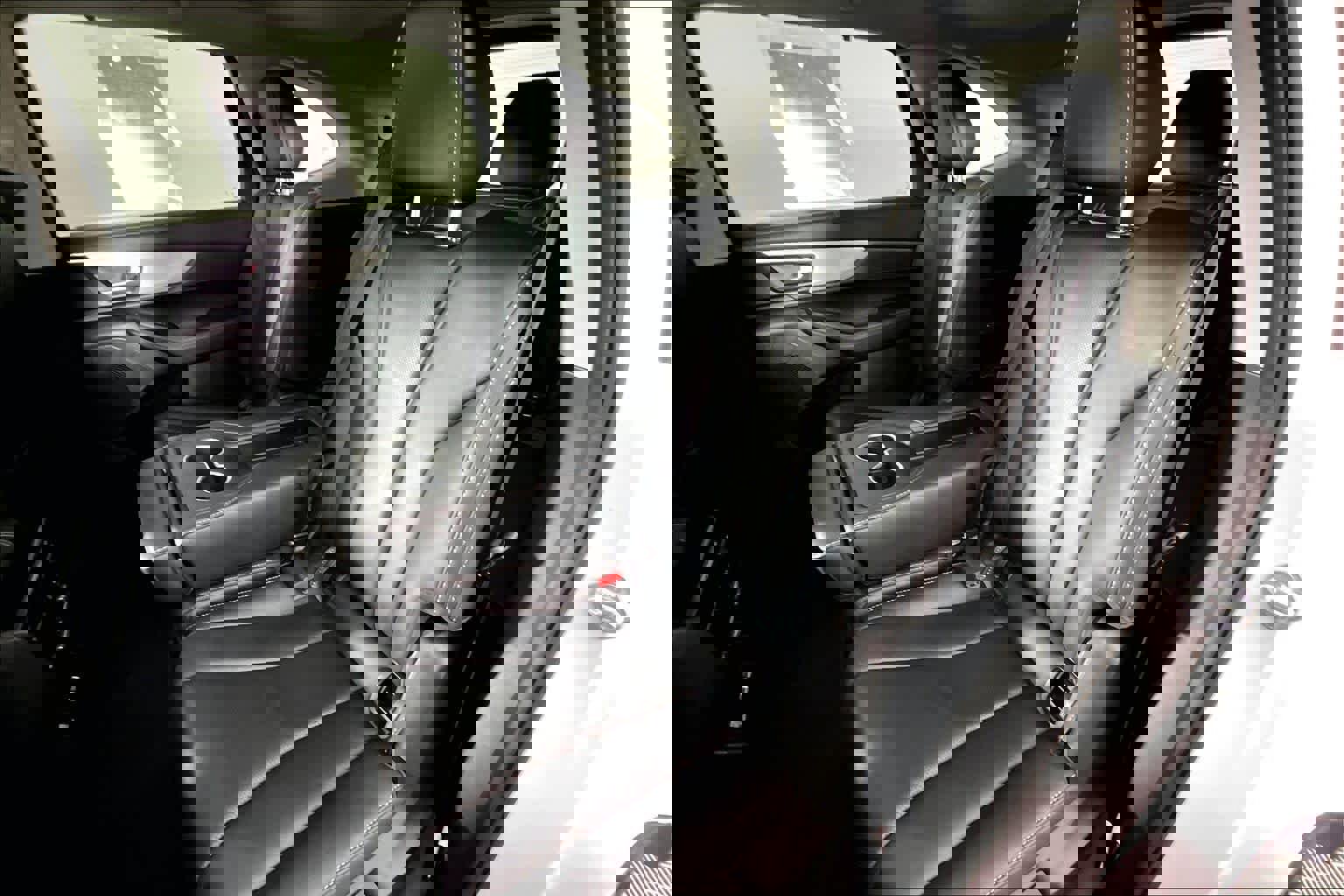 Used 2023 Acura MDX SH-AWD w/ Technology Package image 18