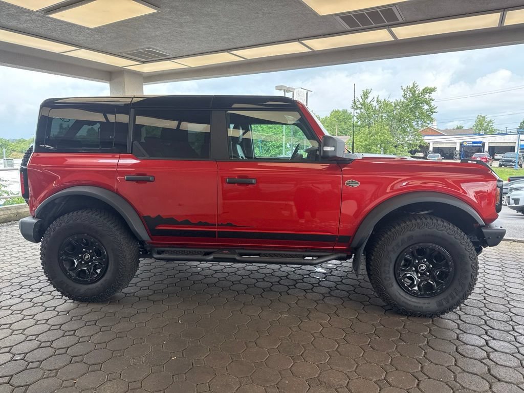 Used 2024 Ford Bronco Wildtrak AWD/4WD image 5