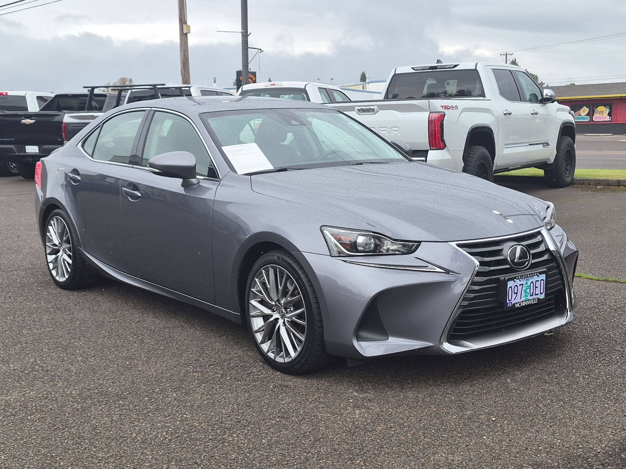 Used 2017 Lexus IS 300 AWD image 7