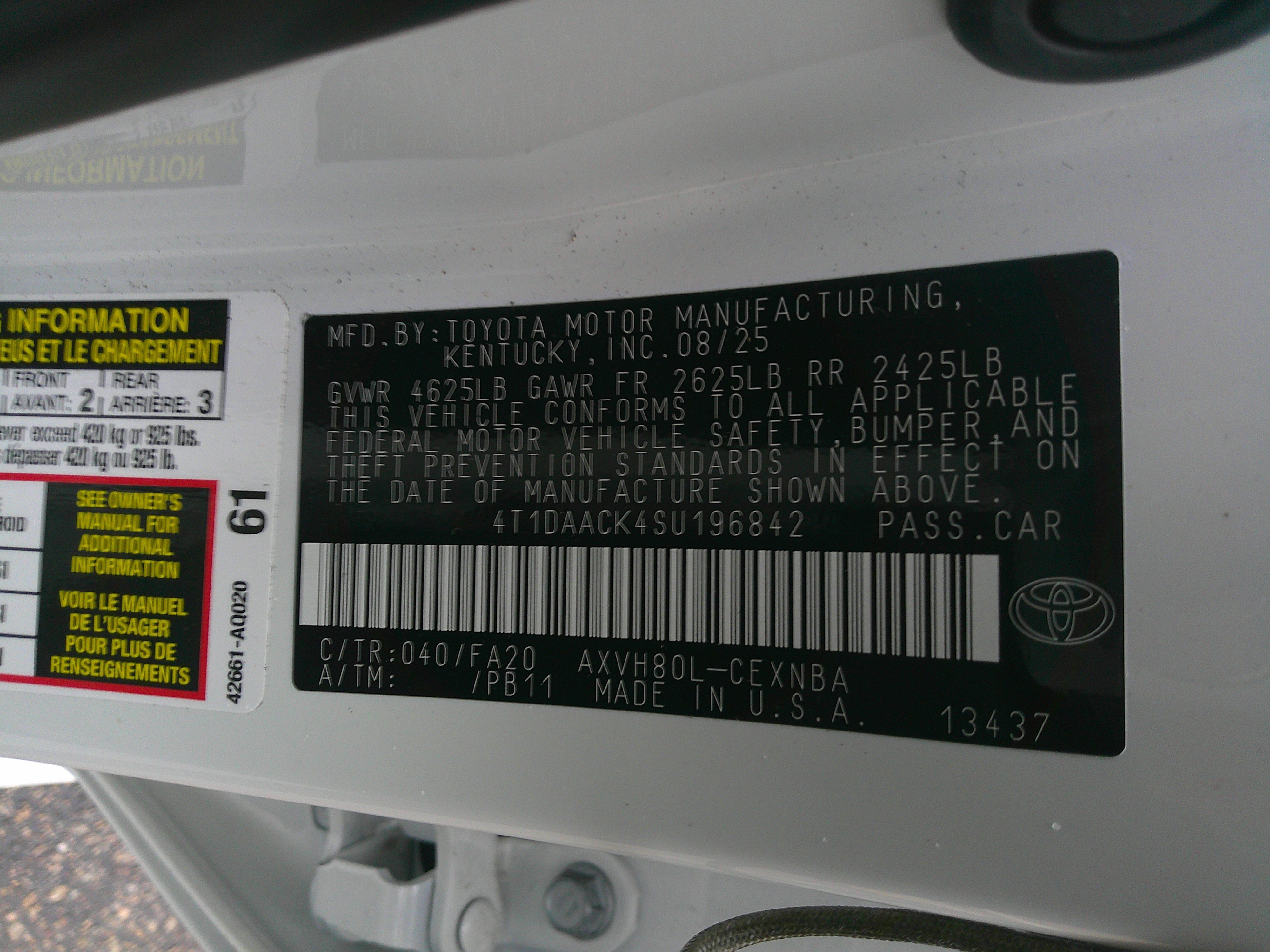 Used 2025 Toyota Camry LE image 35