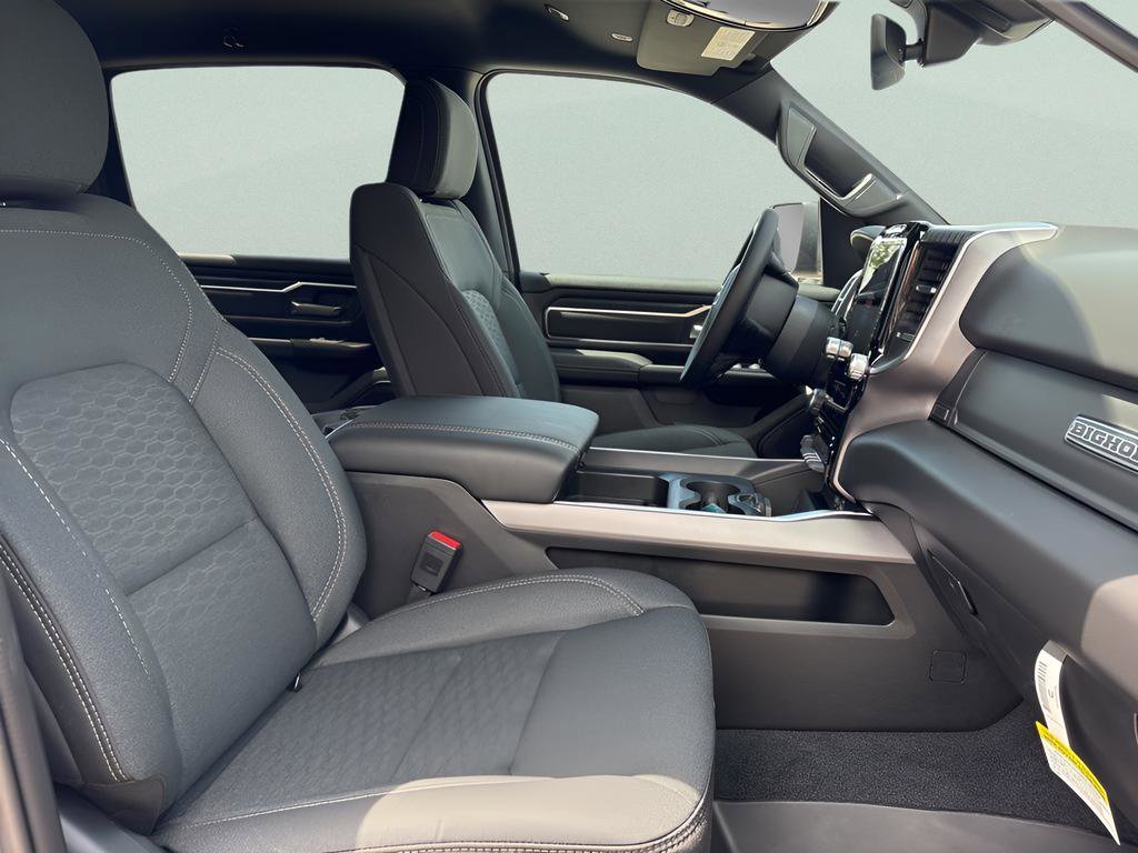 New 2026 RAM 1500 Big Horn AWD/4WD image 34