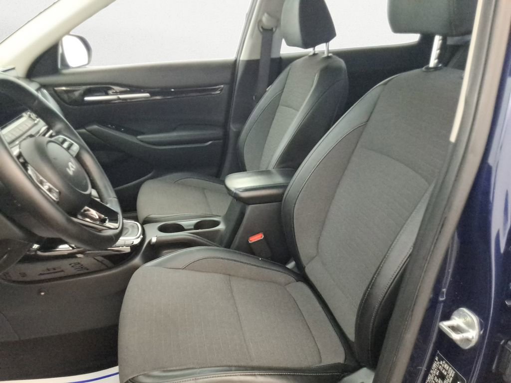 Used 2022 Kia Seltos S image 12