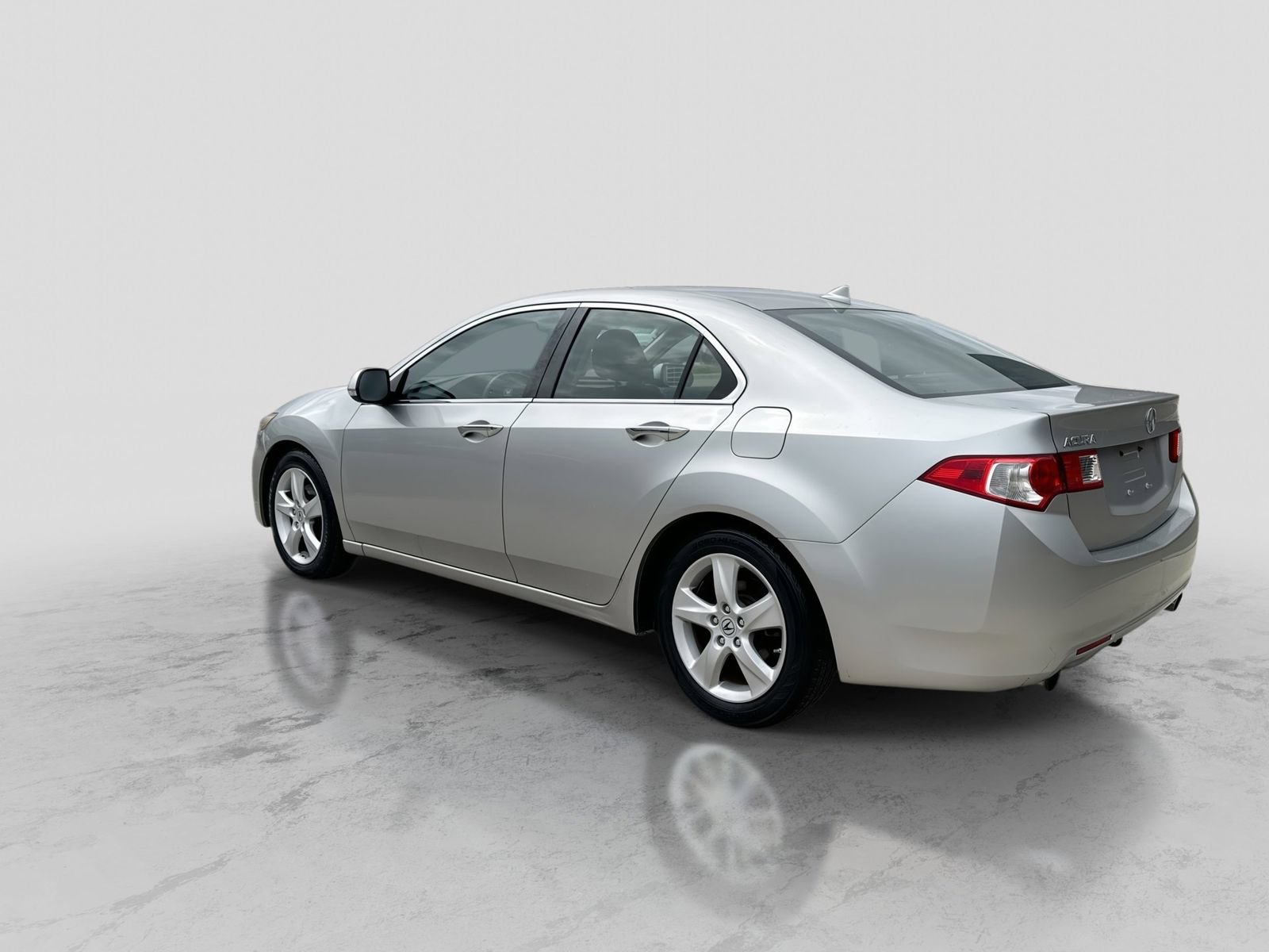 Used 2010 Acura TSX Sedan FWD image 4
