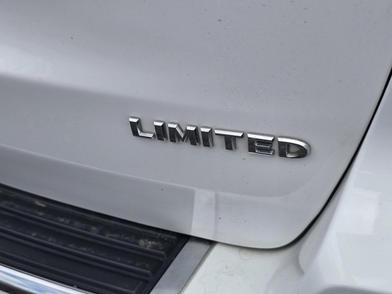 Used 2021 Jeep Grand Cherokee Limited AWD/4WD image 11