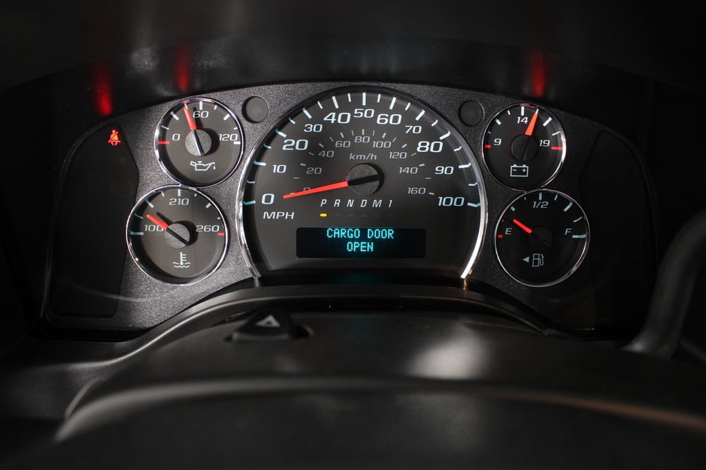 New 2026 Chevrolet Express 2500 RWD image 9