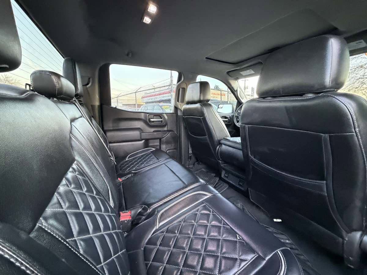 Used 2019 Chevrolet Silverado 1500 Custom w/ Custom Value Package image 26