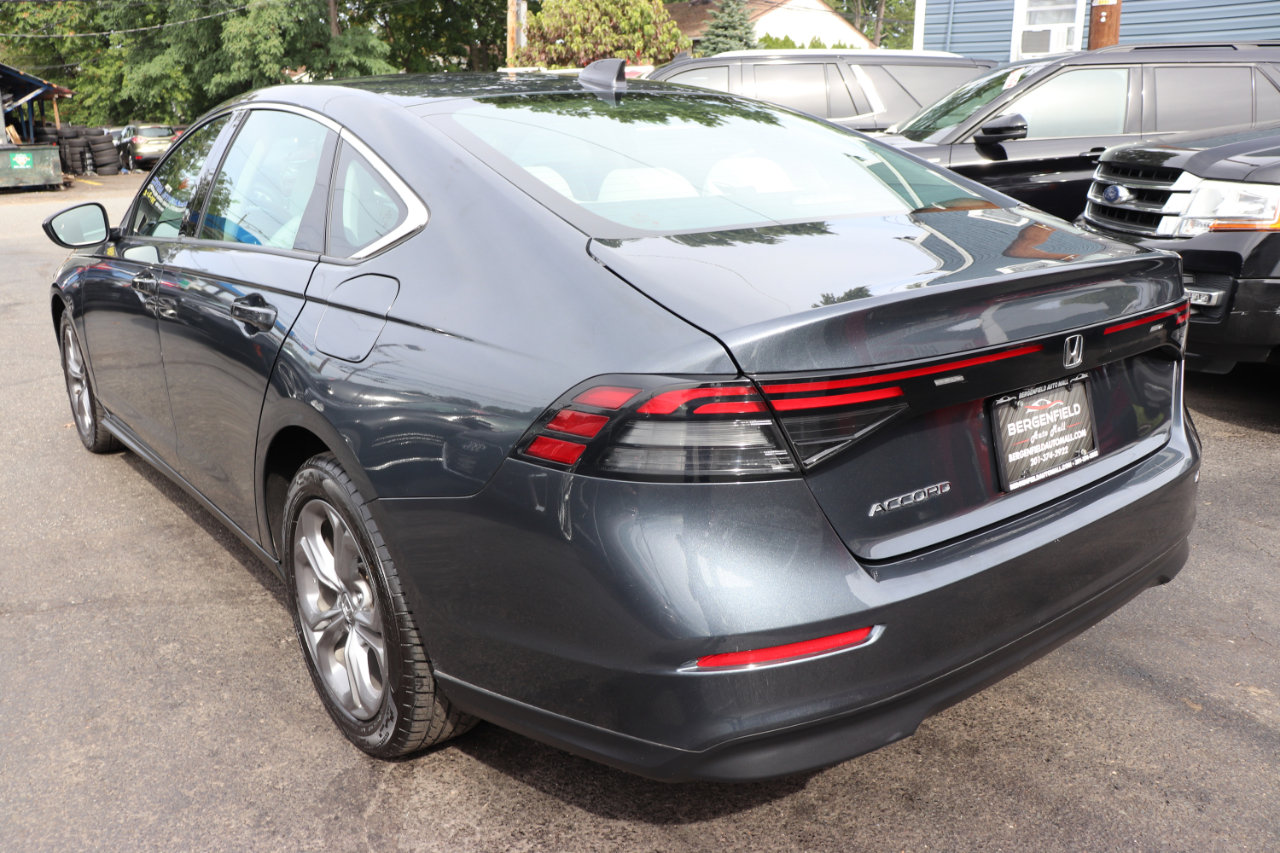Used 2024 Honda Accord EX image 3