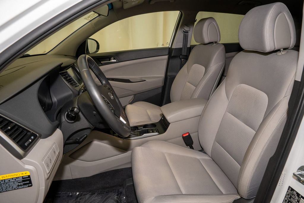 Used 2018 Hyundai Tucson Sport image 9