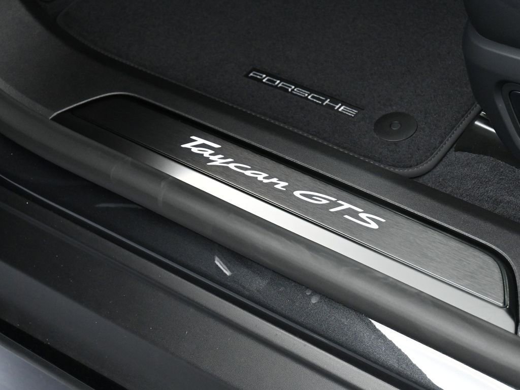 New 2026 Porsche Taycan GTS image 16