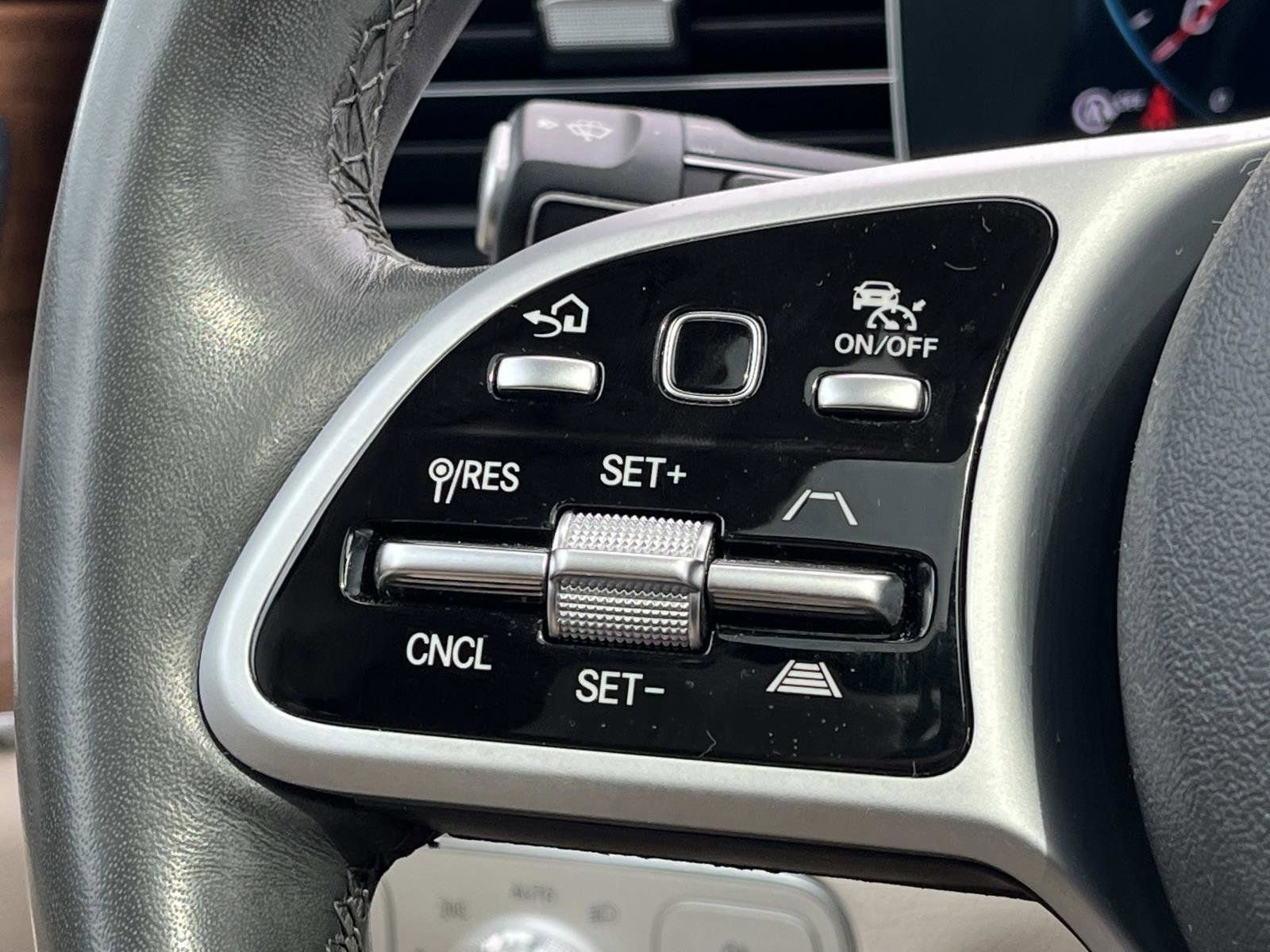 Certified 2020 Mercedes-Benz GLS 580 4MATIC image 29