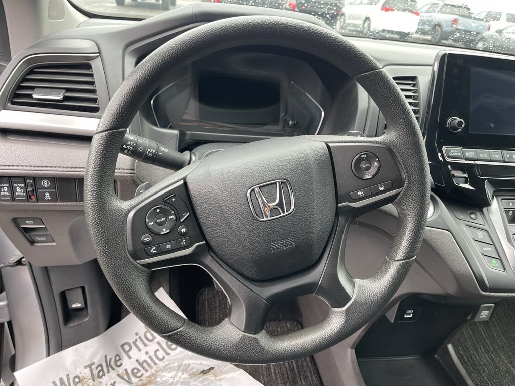Used 2023 Honda Odyssey EX image 4