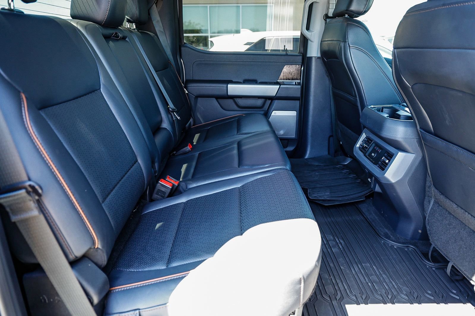 Used 2026 Ford F350 Lariat w/ Chrome Package AWD/4WD image 17