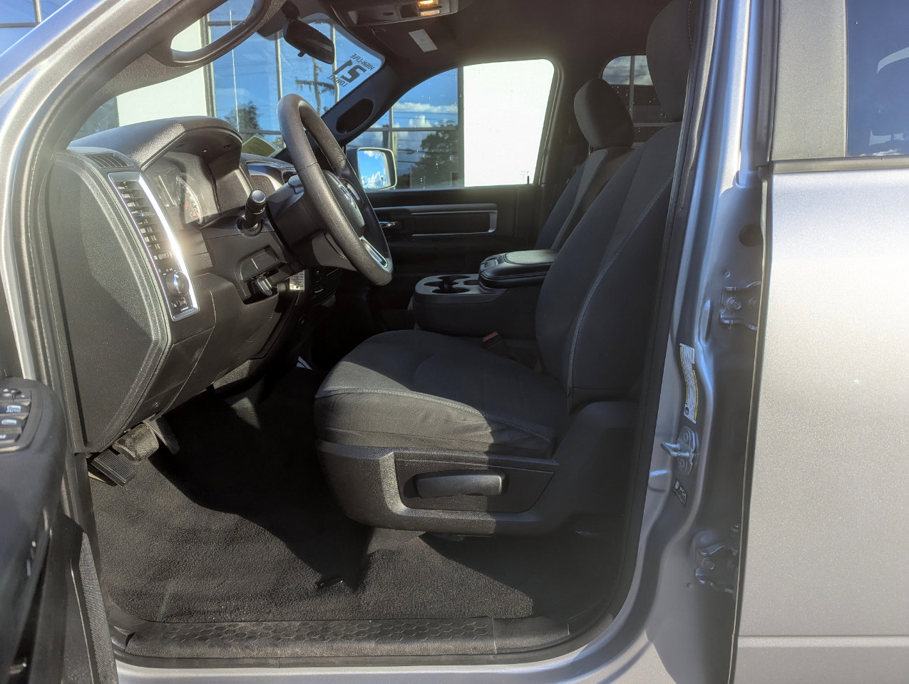Used 2021 RAM 1500 Classic Warlock image 13