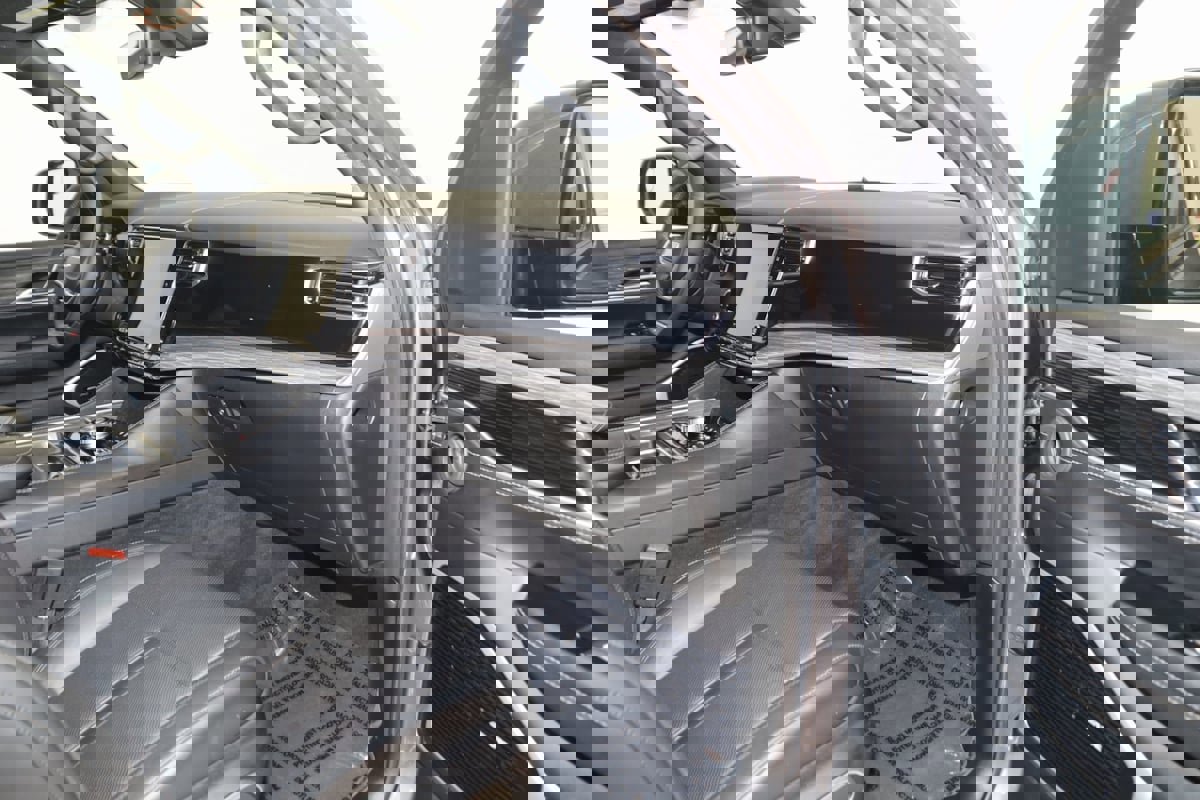 Used 2023 Jeep Grand Cherokee Laredo X image 54