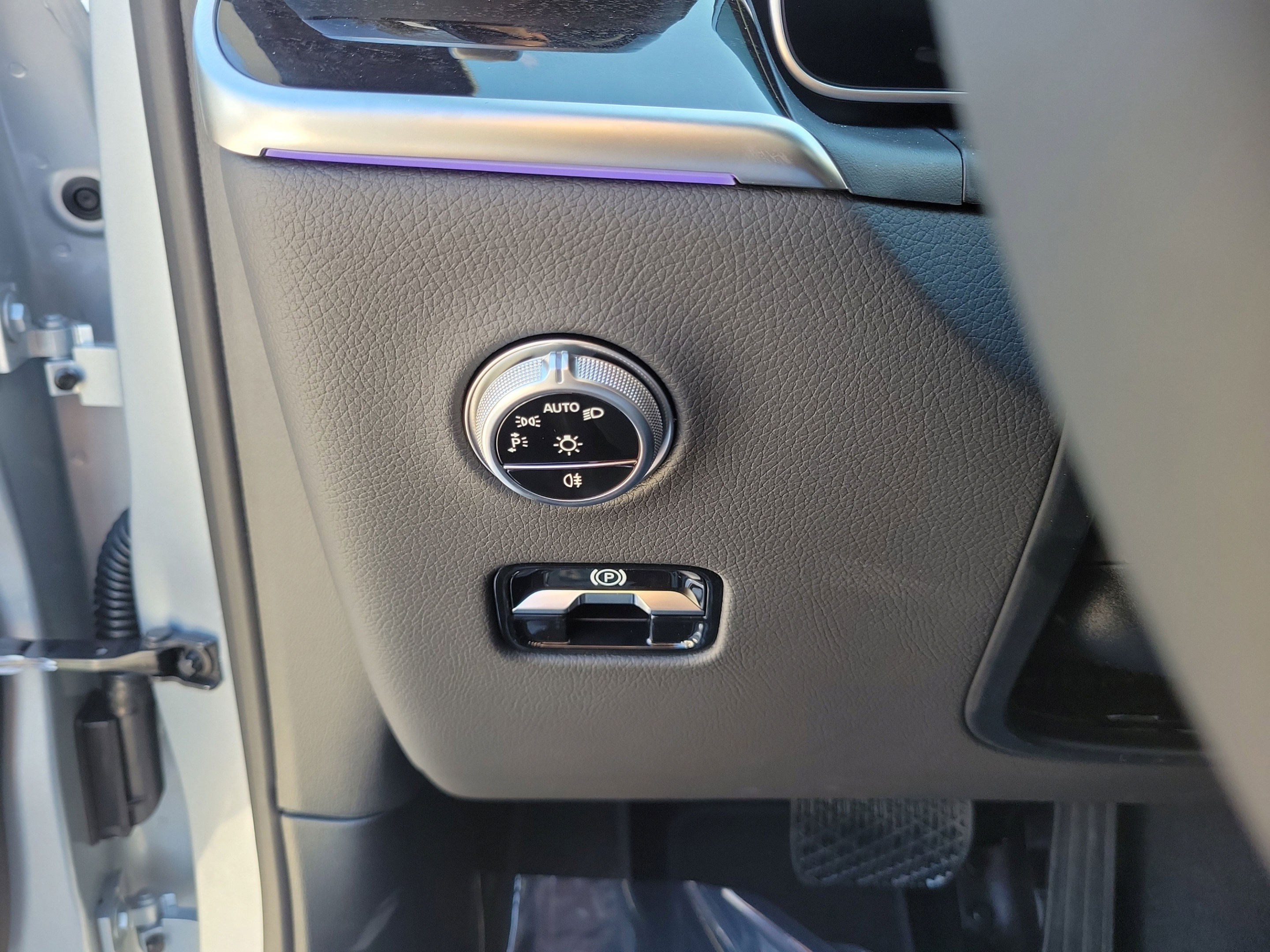 Certified 2026 Mercedes-Benz GLC 300 image 23