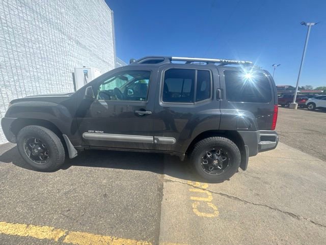 Used 2010 Nissan Xterra Off-Road AWD/4WD image 8