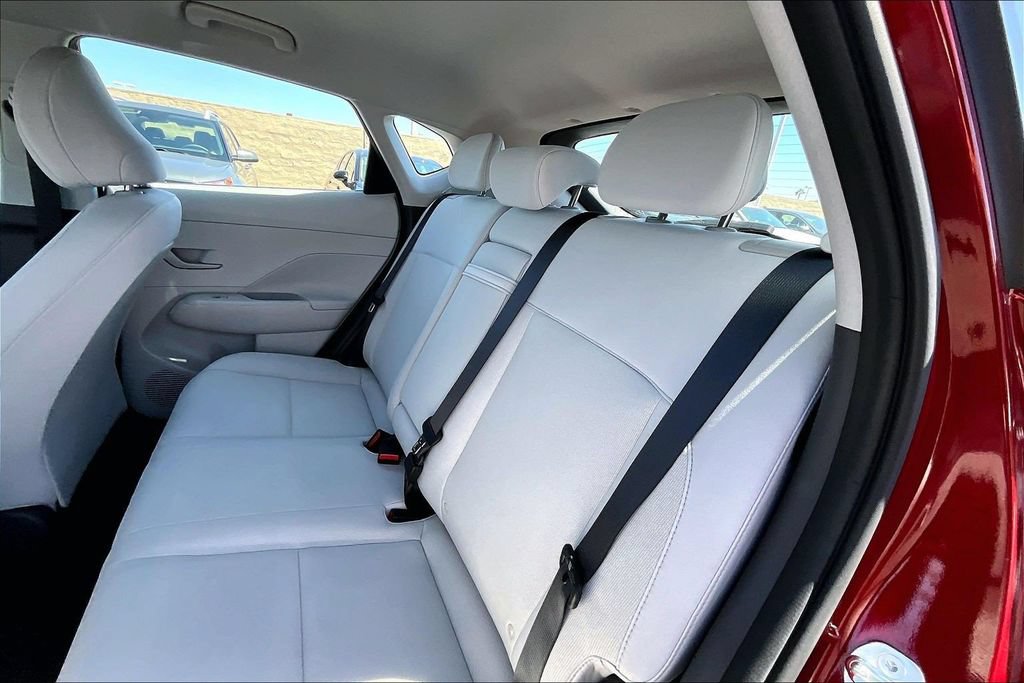 Certified 2024 Hyundai Kona SE FWD image 15