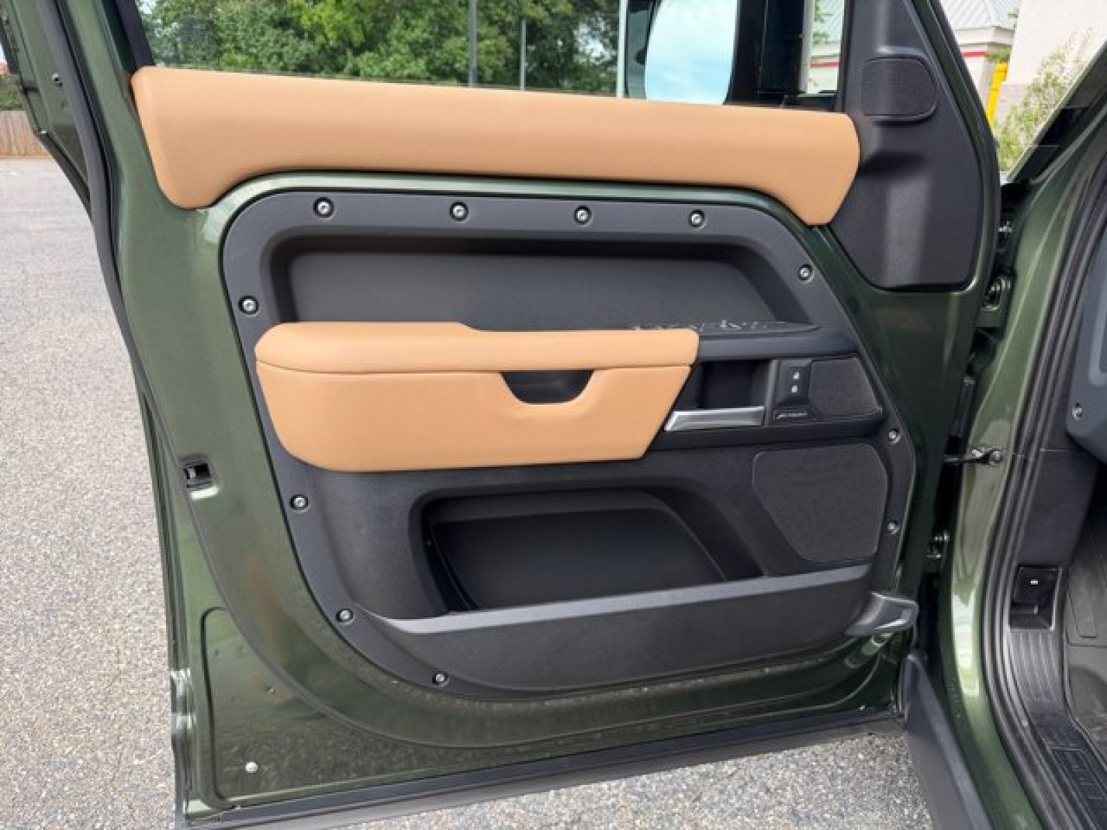 New 2026 Land Rover Defender 110 S AWD/4WD image 20