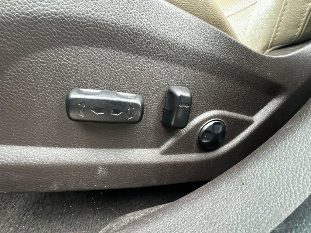 Used 2018 Hyundai Santa Fe Sport image 29