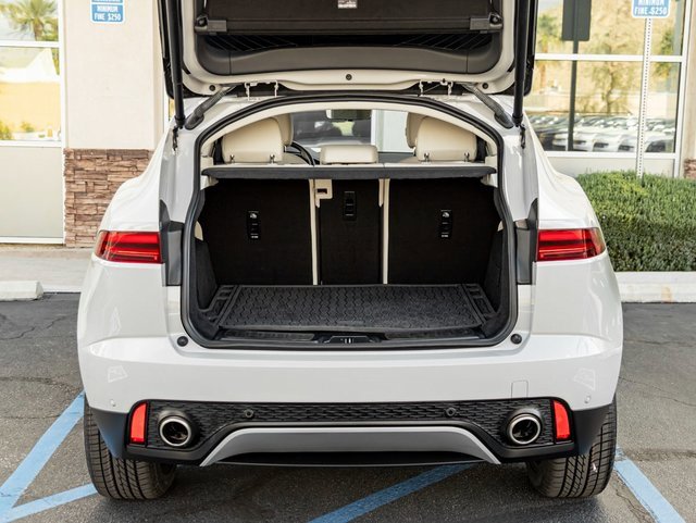 Used 2022 Jaguar E-PACE SE image 22