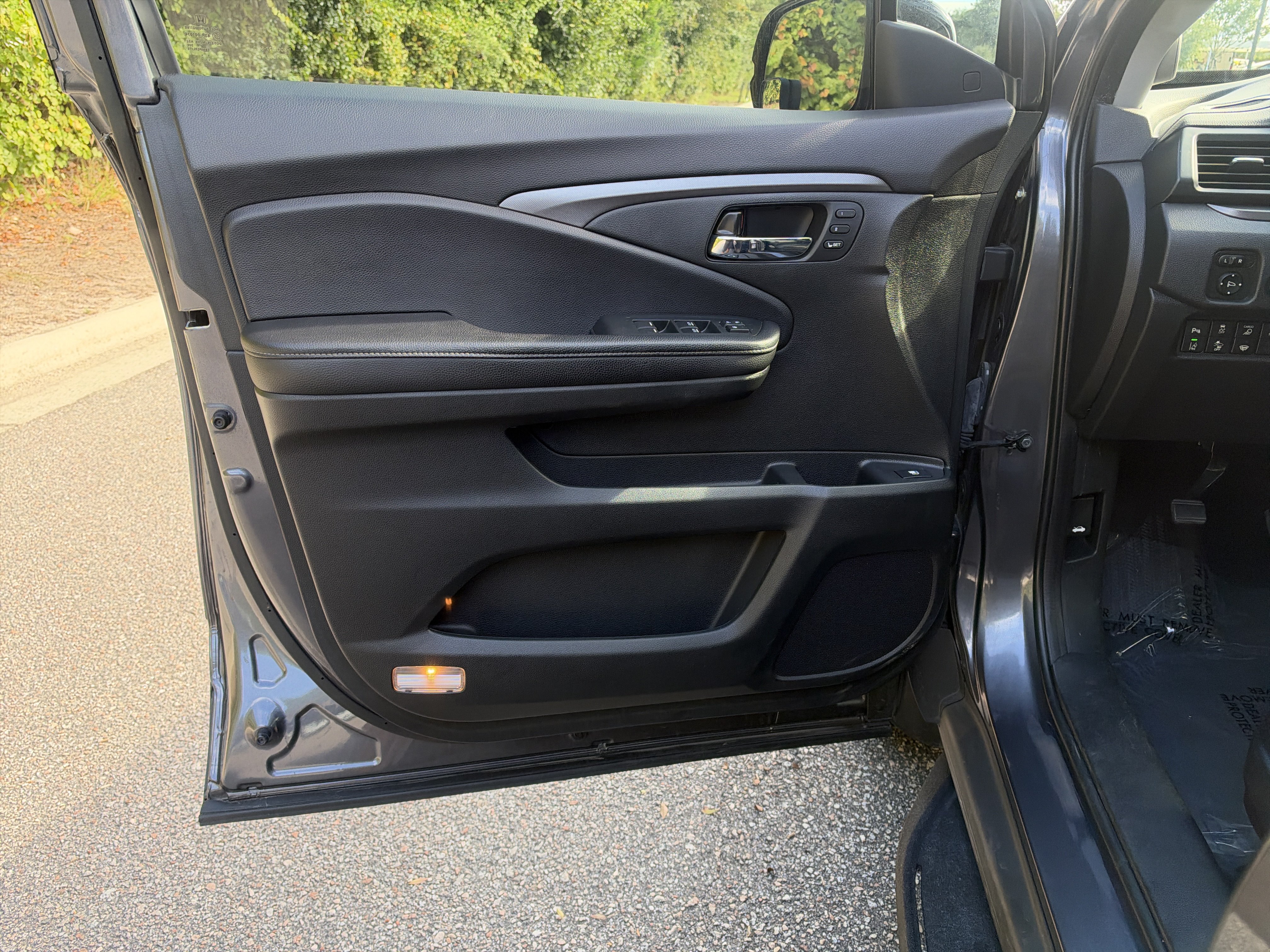 Used 2023 Honda Ridgeline RTL-E image 13