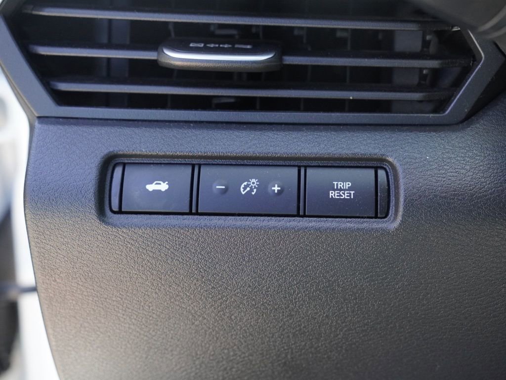 Certified 2024 Nissan Altima 2.5 SV FWD image 10