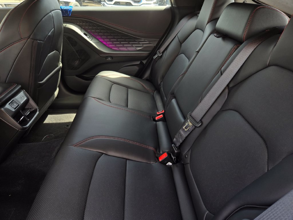 New 2026 Dodge Charger R/T AWD/4WD image 4
