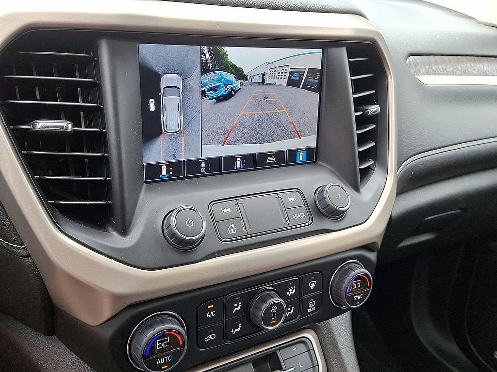 Certified 2023 GMC Acadia Denali w/ Denali Technology Package AWD/4WD image 15