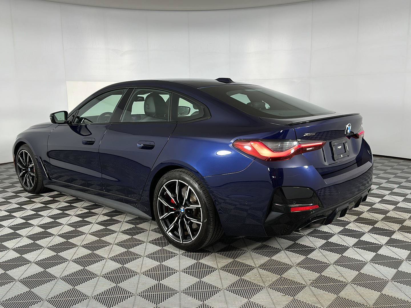 Used 2024 BMW M440i xDrive Gran Coupe w/ Premium Package AWD/4WD image 23