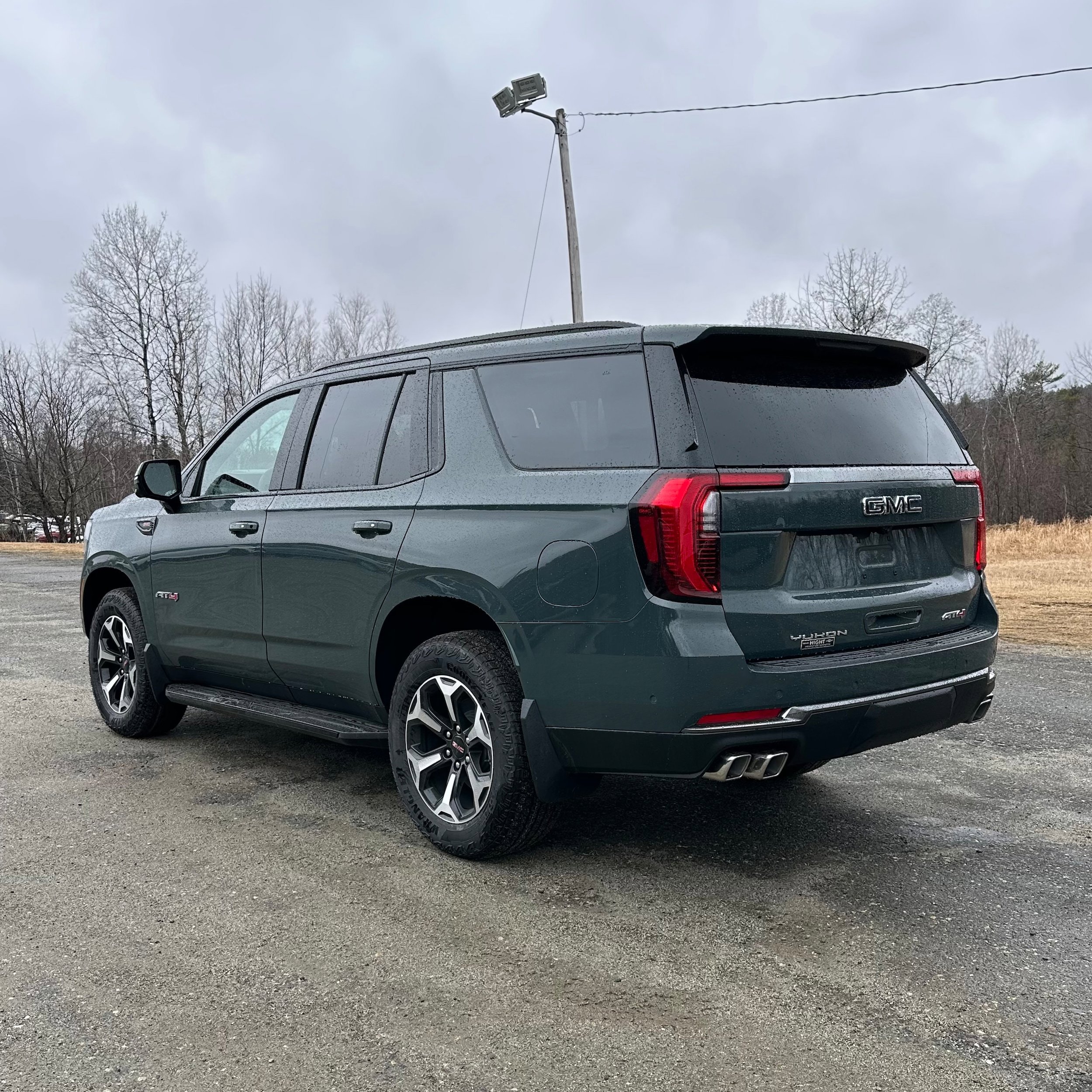 New 2026 GMC Yukon AT4 w/ LPO, Floor Liner Package AWD/4WD image 5