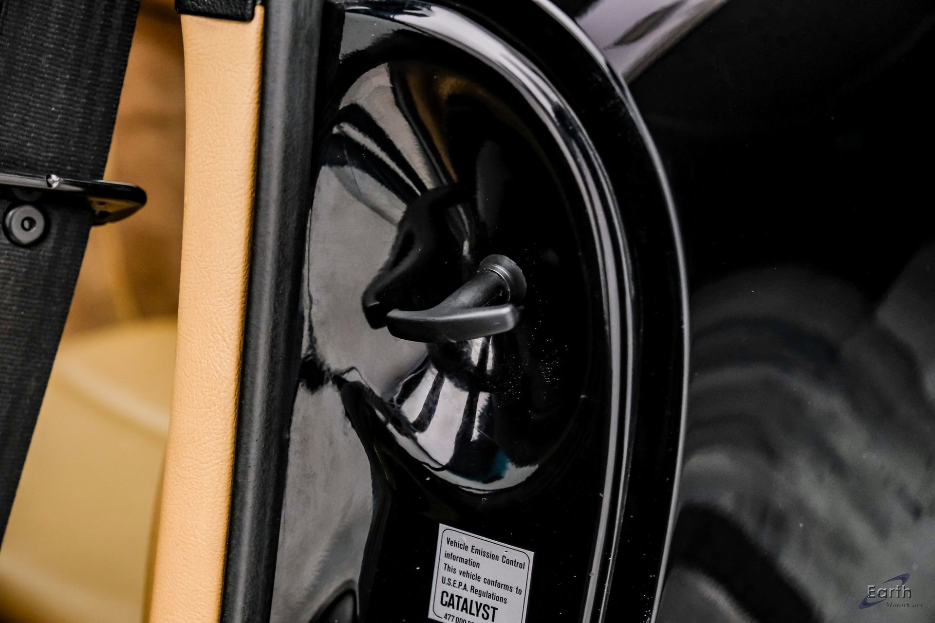 Used 1997 Porsche 911 Carrera S image 40