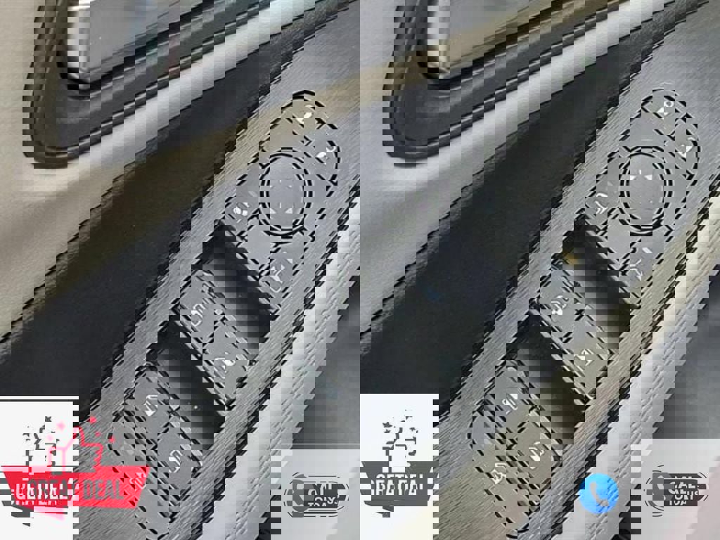 New 2025 Nissan Rogue SV image 12