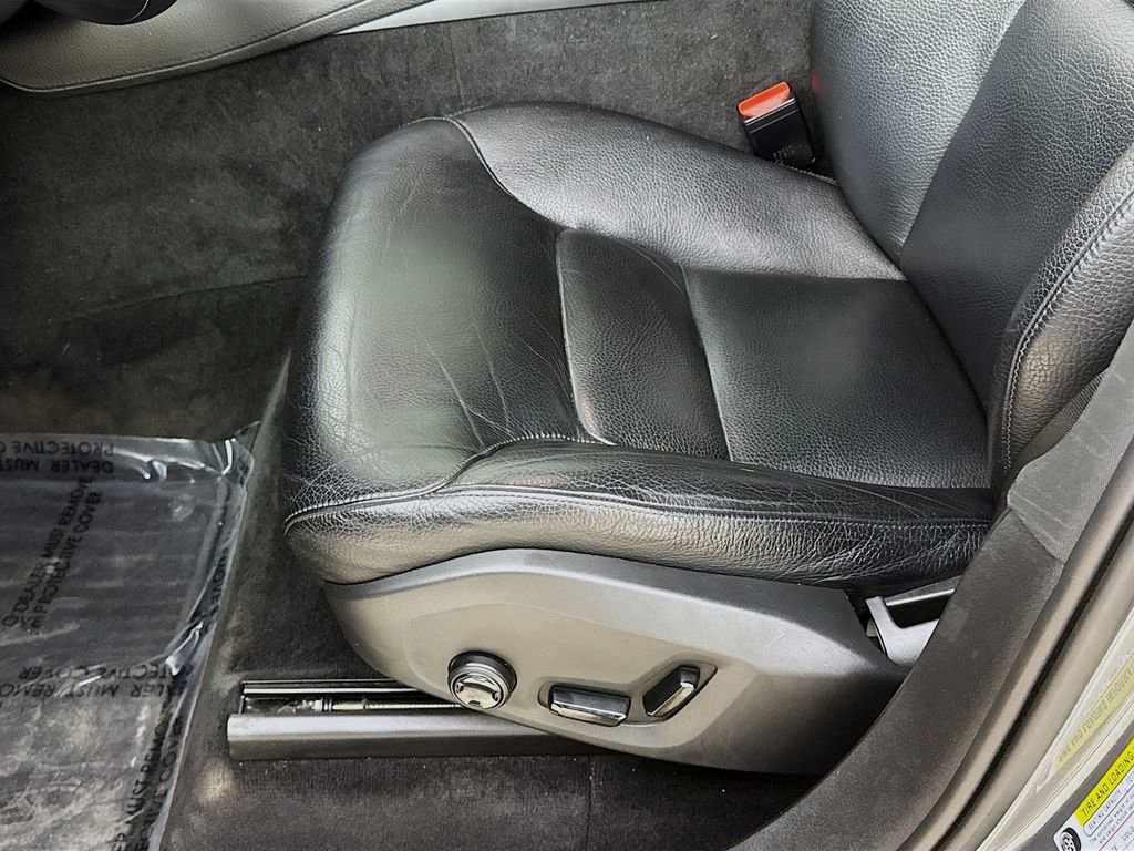 Used 2016 Volvo XC90 T6 Momentum w/ Vision Package AWD/4WD image 22