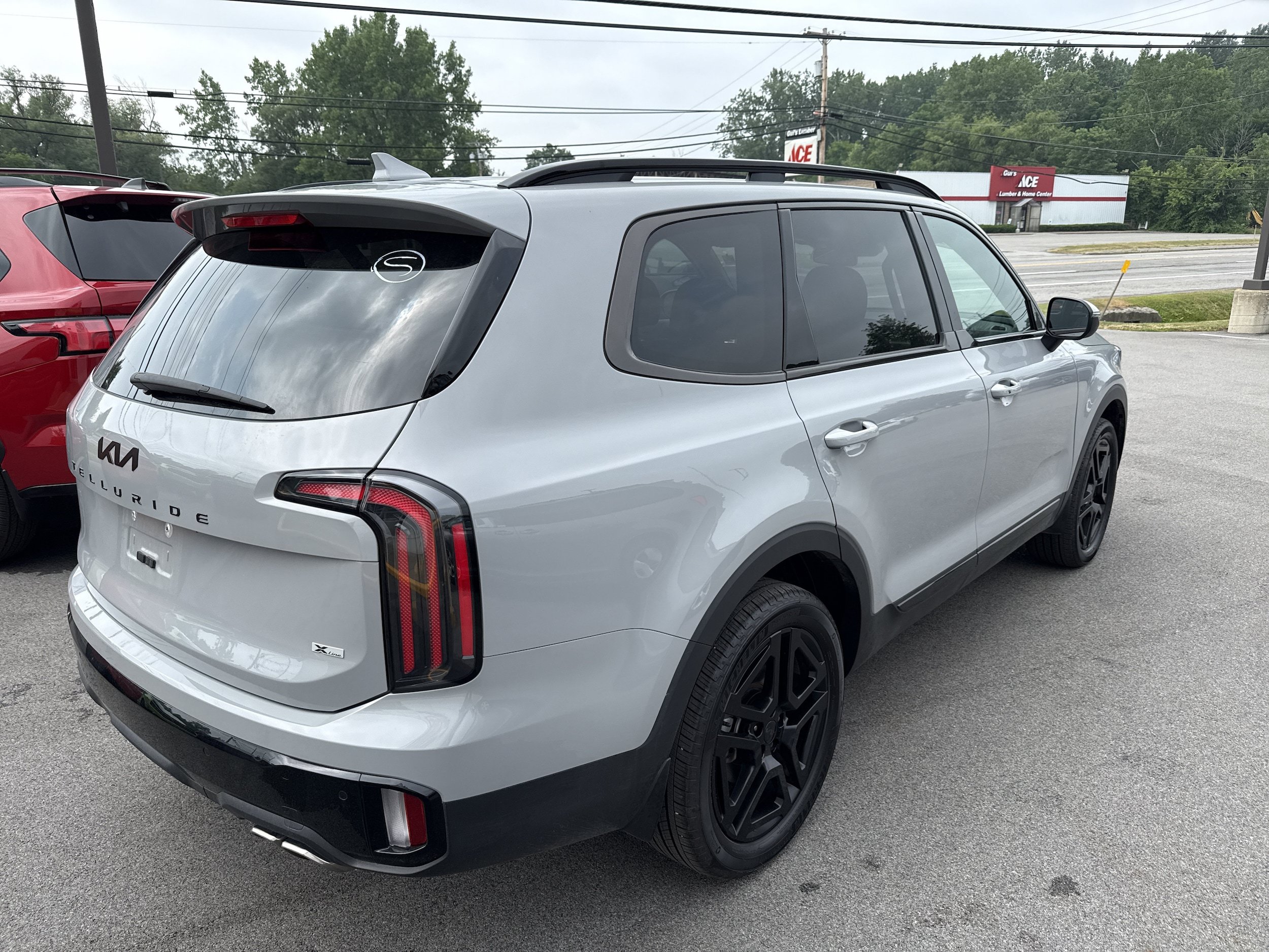 Used 2025 Kia Telluride EX X-Line AWD/4WD image 12