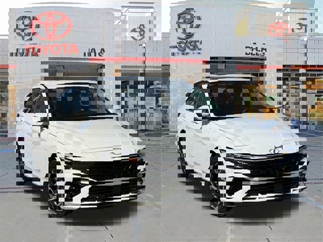 Used 2024 Hyundai Elantra Limited