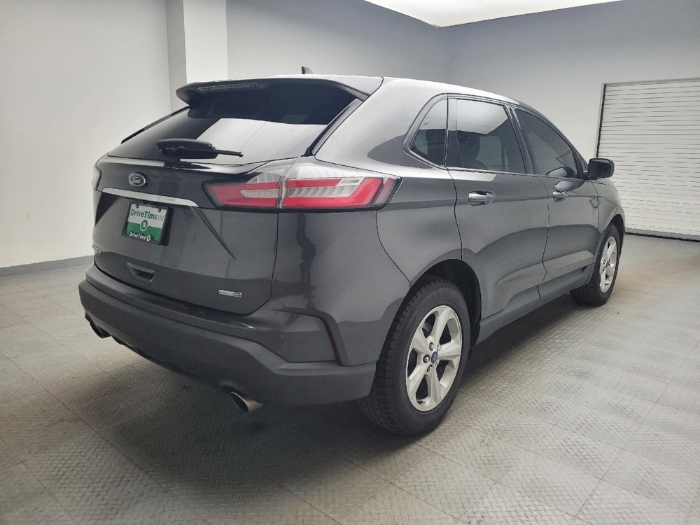 Used 2019 Ford Edge SE image 9