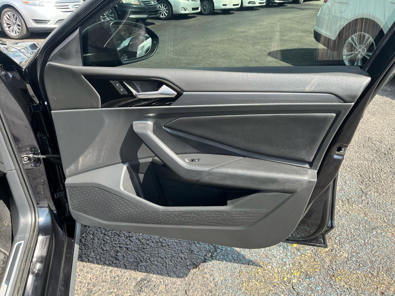 Used 2019 Volkswagen Jetta GLI image 26