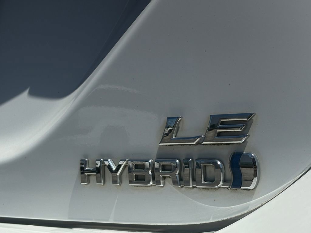 Used 2023 Toyota Camry LE FWD image 8